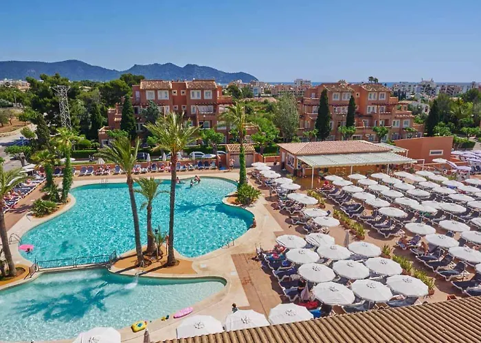 Aparthotel Ciudad Laurel